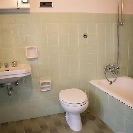 Casa Linda * Скала